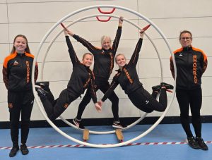 Rhönrad: Zwei Turnerinnen des NLC repräsentieren Schleswig-Holstein beim Deutschland-Cup inMagdeburg